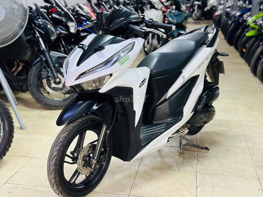 XE MÁY THỊNH PHÁT - VARIO 125 2024 TRẮNG BIỂN HN. Mua bán Xe máy tại Quận Bắc Từ Liêm Hà Nội được đăng bởi XE MÁY THỊNH PHÁT XE LƯỚT GIÁ RẺ hình 4