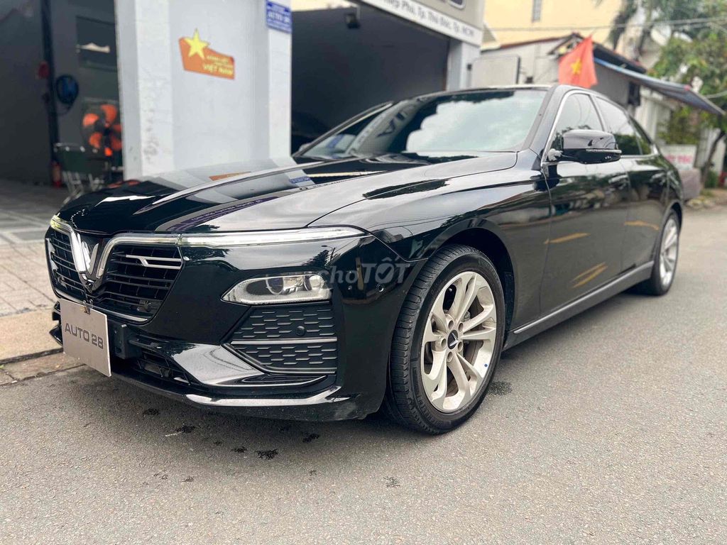 VinFast Lux A Plus 2022 Черный 29 000 км