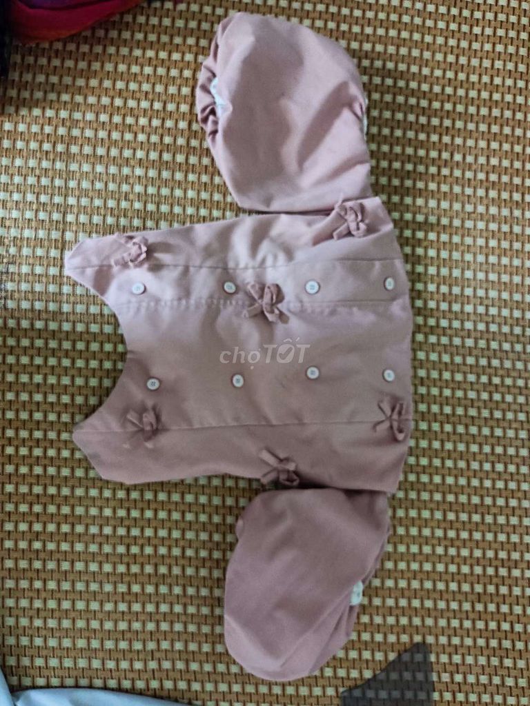 Áo cúp ngực nữ vải mềm mại. Mua bán Quần áo tại Thành phố Nha Trang Khánh Hòa được đăng bởi Thanh Truc hình 1