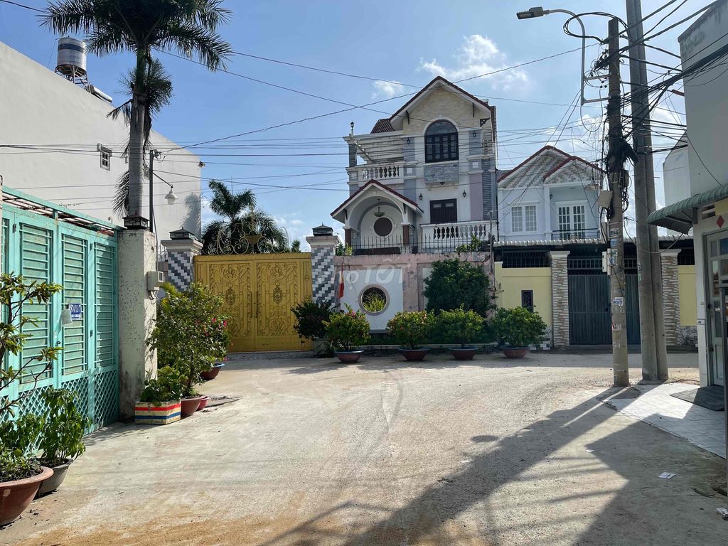 Phòng VIP, full nội thất, trong biệt thự mini, dành cho nữ