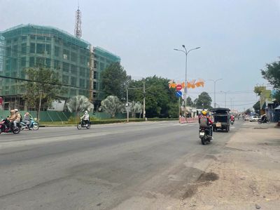 400m2 mặt tiền đường nhựa QL22 ngay KCN Trảng Bàng. 6,5 tỷ. Mua bán đất tại Huyện Trảng Bàng Tây Ninh được đăng bởi Nguyễn Tấn Phát