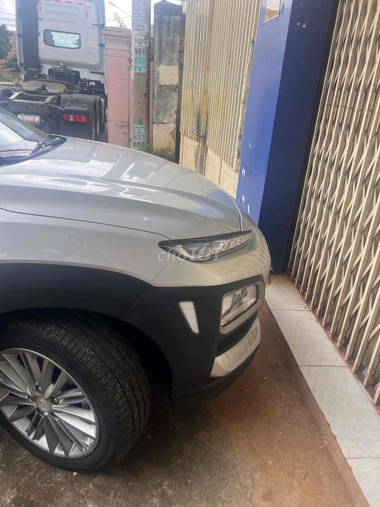 Hyundai Kona 2020 2.0 AT - 58000 km. Mua bán Ô tô tại Thành phố Buôn Ma Thuột Đắk Lắk được đăng bởi Thuỷ Hoàng hình 2