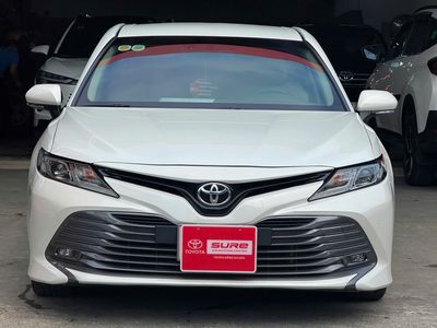 Toyota Camry 2.0G 2021 Trắng 54.247 km