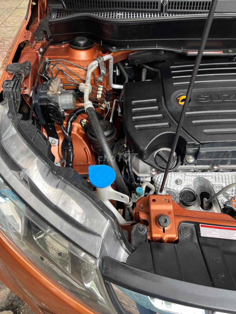 Suzuki Vitara 2015 1.6 AT - 91000 km. Mua bán Ô tô tại Thành phố Buôn Ma Thuột Đắk Lắk được đăng bởi Trần quốc văn hình 12
