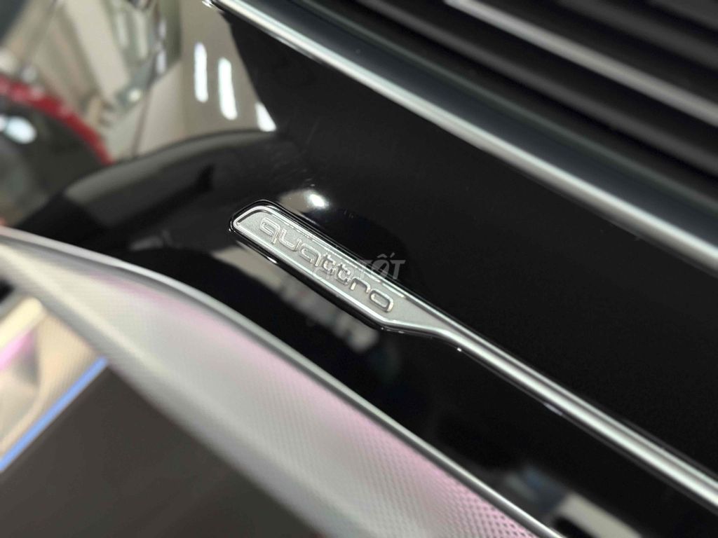 Audi Q8 2021 55 TFSI quattro - 17,000 km. Mua bán Ô tô tại Quận Tân Bình Tp Hồ Chí Minh được đăng bởi Nguyễn Văn Lâm hình 9