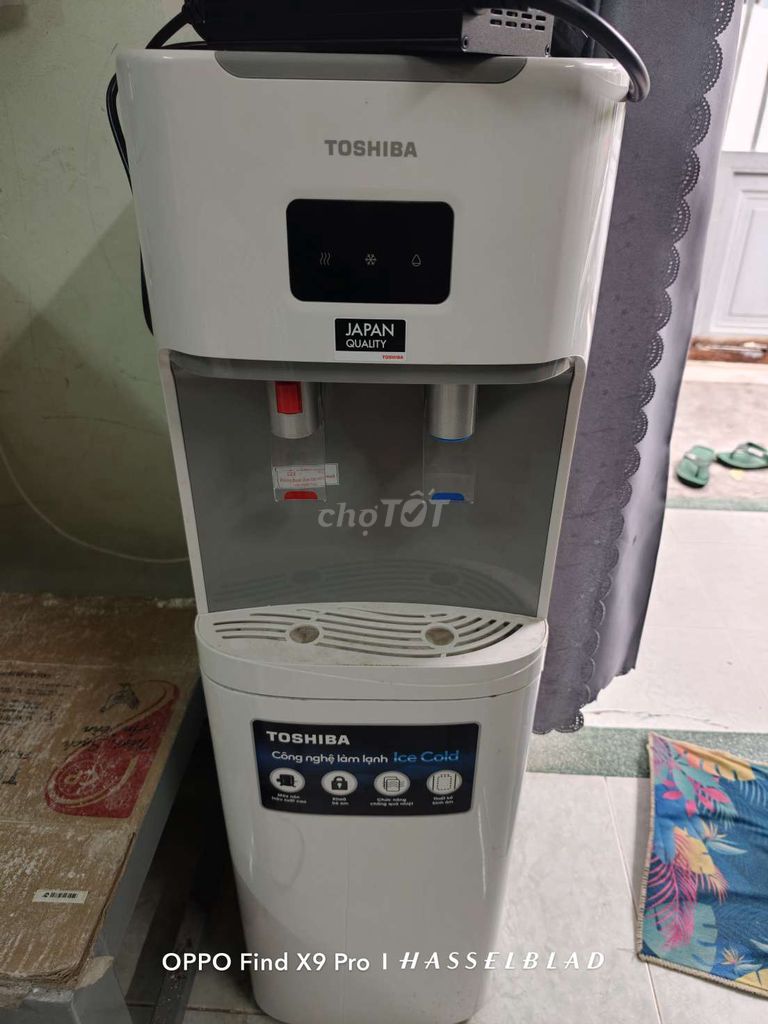 Cây nước nóng lạnh Toshiba Trắng Ice Cold. Mua bán Bếp, lò, đồ điện nhà bếp tại Quận Ninh Kiều Cần Thơ được đăng bởi Giang Lê hình 1