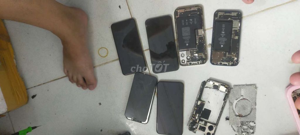 iPhone XSM, XS, 12PRM, 12, 16 Hư hỏng. Mua bán Điện thoại tại Quận 7 Tp Hồ Chí Minh được đăng bởi điện thoại cỏ hình 1