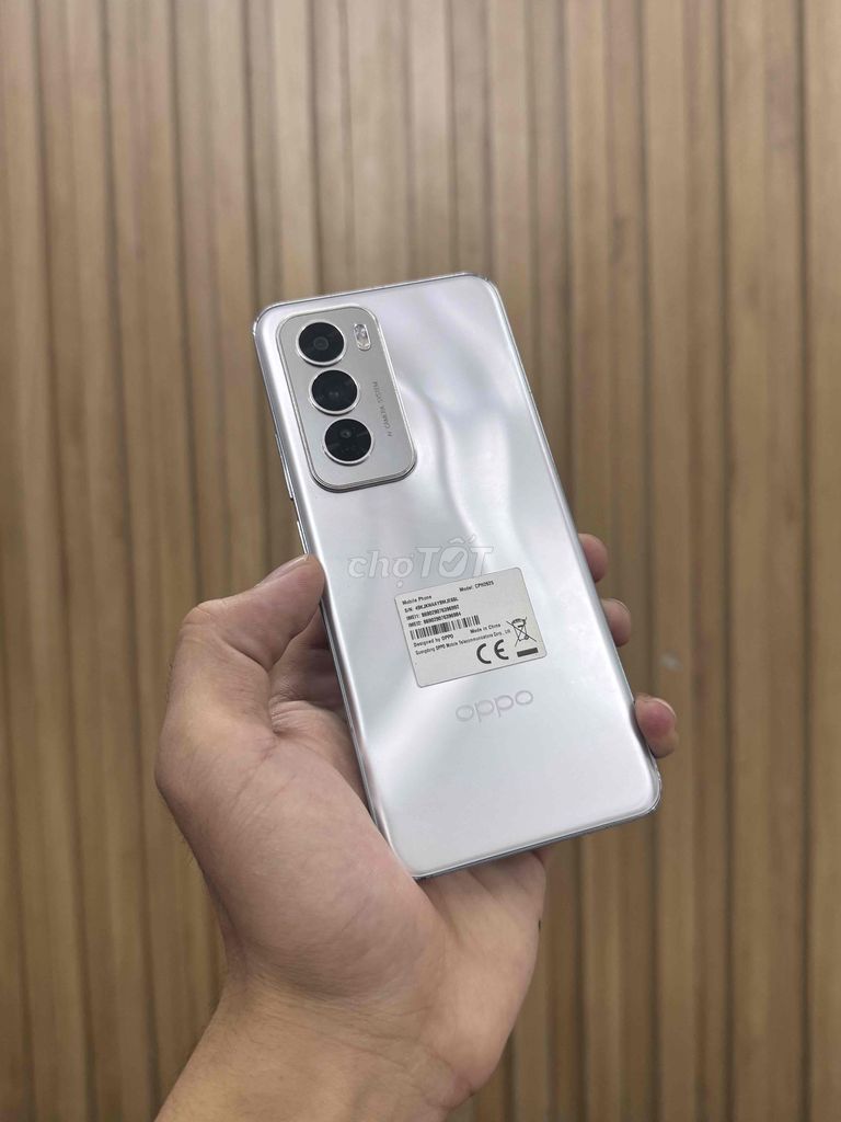 Oppo Reno 12 5G 12GB/256GB Bạc. Mua bán Điện thoại tại Quận Đống Đa Hà Nội được đăng bởi Nguyễn Đức  hình 1