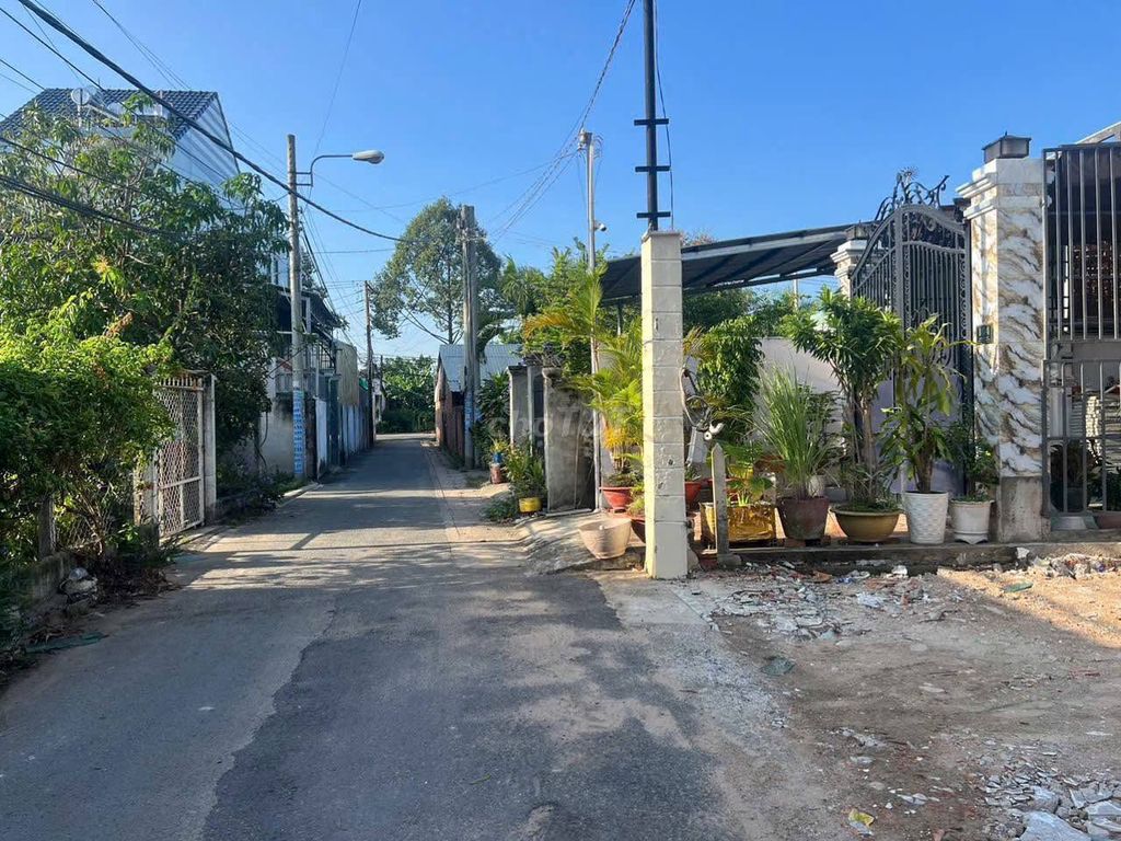 Bán đất mặt tiền ĐX090, P. Hiệp An, Thủ Dầu Một, 1 tỷ 999 triệu/lô
