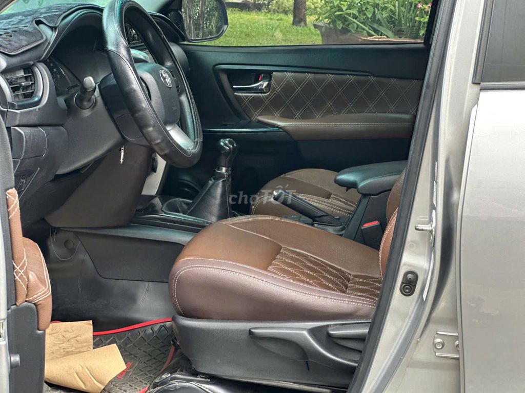 FORTUNER 2018 SỐ SÀN MÁY DẦU NHẬP KHẨU GIÁ CỰC Rẻ. Mua bán Ô tô tại Quận 7 Tp Hồ Chí Minh được đăng bởi USED CARS TRUNG KIÊN hình 12