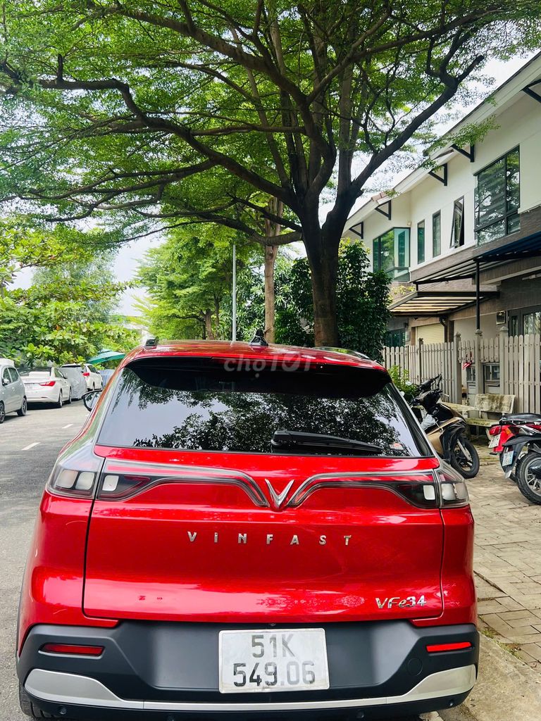 Ô tô điện VinFast VF e34 màu đỏ 5 chỗ. Mua bán Ô tô tại Huyện Bình Chánh Tp Hồ Chí Minh được đăng bởi Huỳnh Quốc Dương hình 6