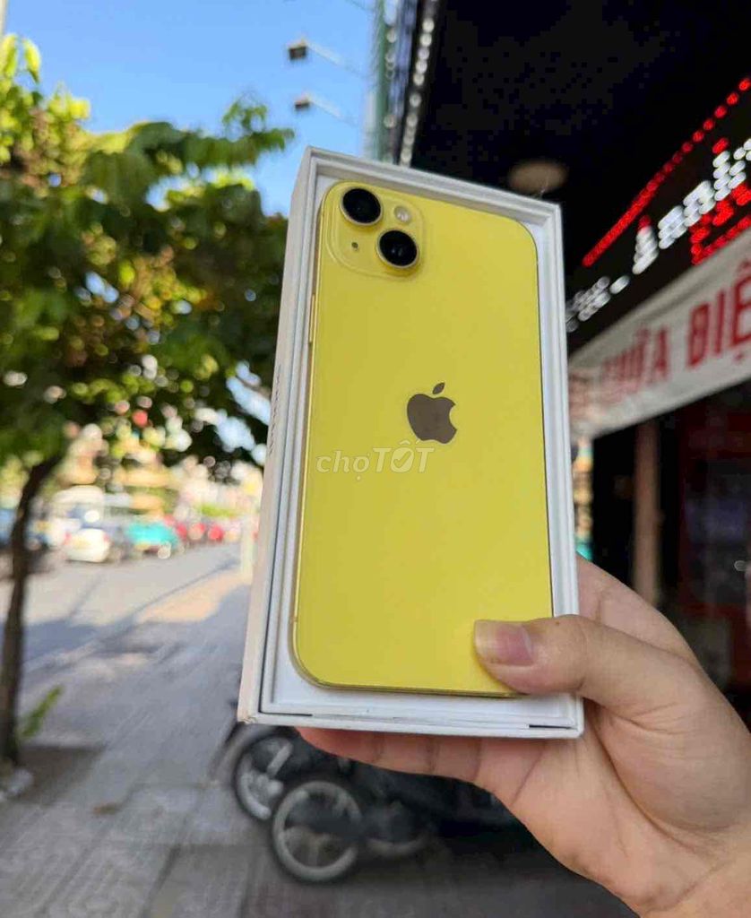 iphone 14plus 128gb vàng qtế mỹ pin100 zin áp suất. Mua bán Điện thoại tại Quận 3 Tp Hồ Chí Minh được đăng bởi Nam Á Mobile hình 1