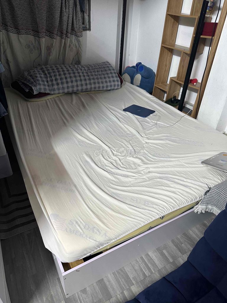 Giường ngủ 1m6x2m Trắng vân gỗ. Mua bán Giường, chăn ga gối nệm tại Quận Cẩm Lệ Đà Nẵng được đăng bởi phan thanh nhàn hình 1