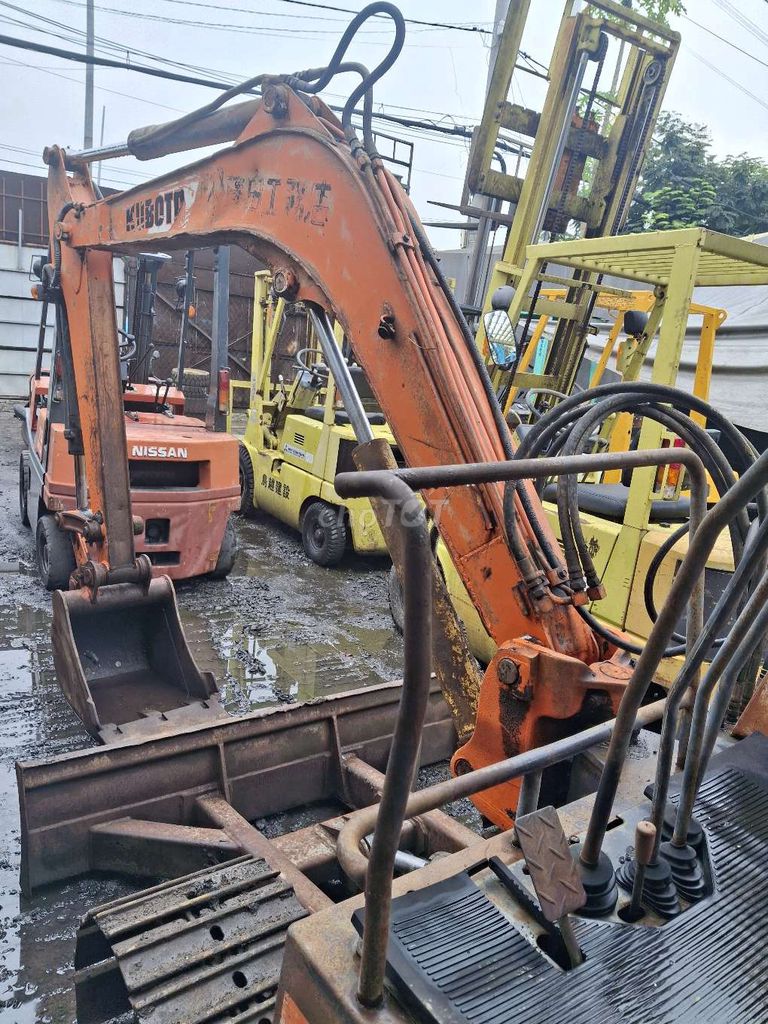 Xe xúc Kubota KH90. Mua bán Phương tiện khác tại Quận Bình Tân Tp Hồ Chí Minh được đăng bởi A Nương hình 4