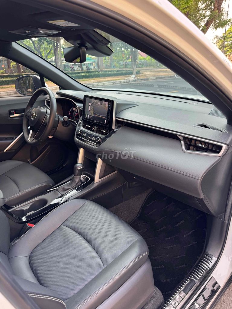 Toyota Cross V 2022 20.000Km (Full lịch sử hãng). Mua bán Ô tô tại Quận Ninh Kiều Cần Thơ được đăng bởi Lê Minh Trí hình 13