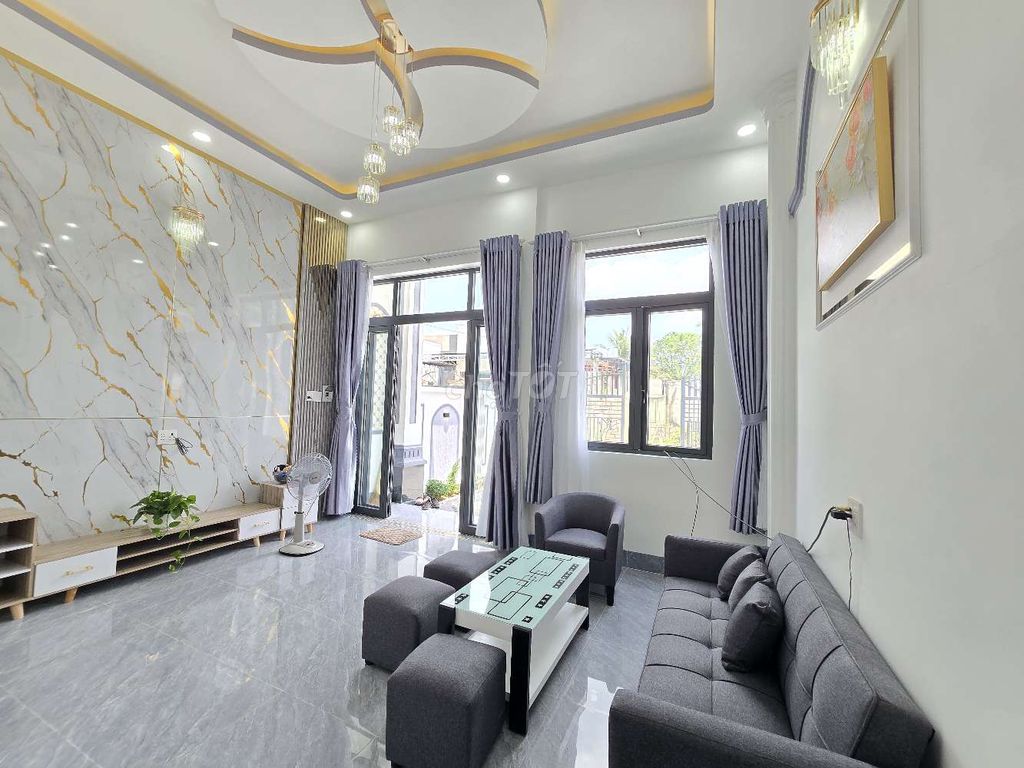 NHÀ MỚI 100% PHÚ HƯNG SÁT BÊN VÒNG XOAY P HƯNG. Mua bán Nhà ở tại Thành phố Bến Tre Bến Tre được đăng bởi Huỳnh Anh hình 9