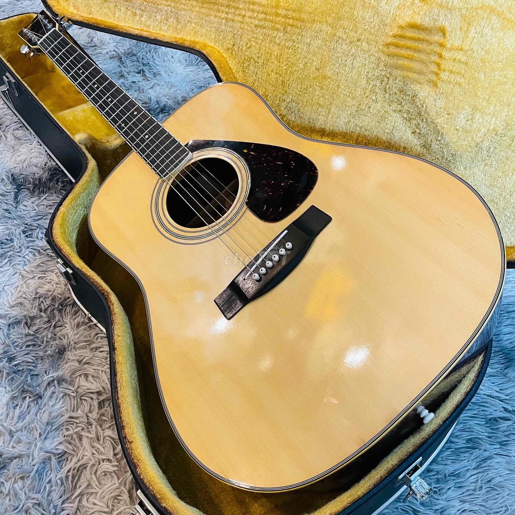 Guitar Yamaha FG301 mới leng keng