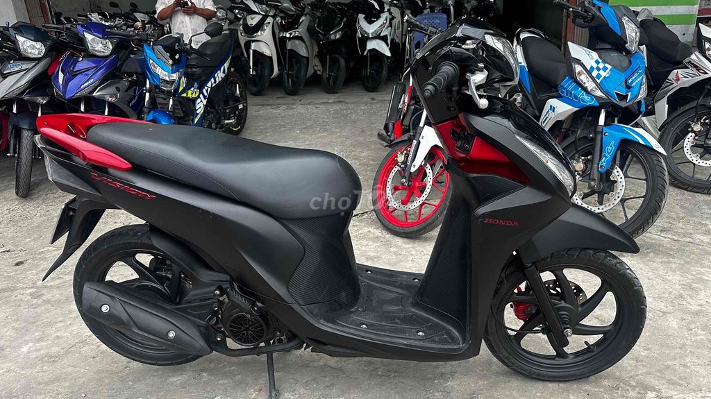 Honda Vision màu Đen. Mua bán Xe máy tại Huyện Chợ Mới An Giang được đăng bởi Cửa hàng xe Thiên Phước 2 hình 2