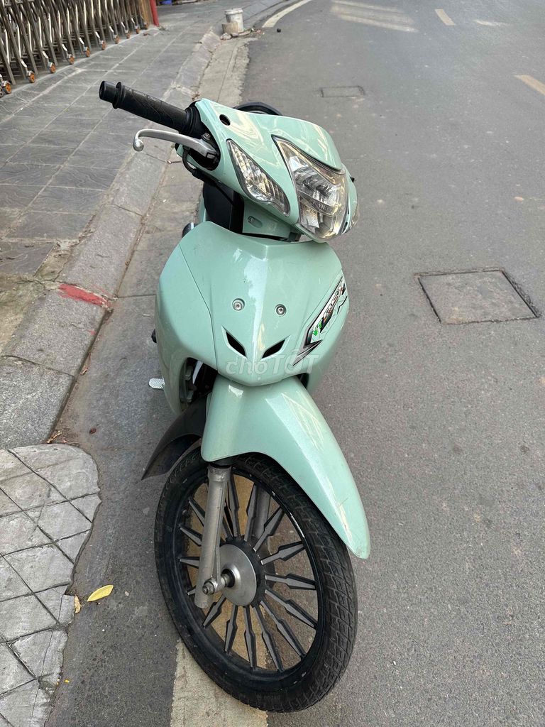 Gia đình cần bán xe 50cc. Mua bán Xe máy tại Quận Ba Đình Hà Nội được đăng bởi Ngọc Anh  hình 1