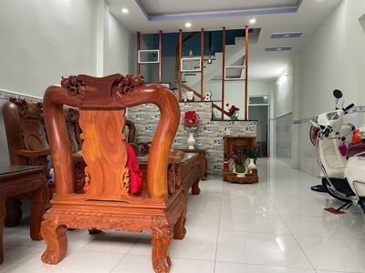 Bán nhà HXH đường Cây Cám, diện tích 4mx14m, 1 lầu, giá 3.95 tỷ. Mua bán nhà ở tại Quận Bình Tân Tp Hồ Chí Minh được đăng bởi BĐS Hạnh Phúc