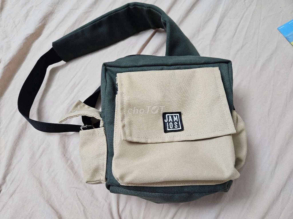 Túi đeo chéo Jamlos. Mua bán Túi xách tại Quận Tân Bình Tp Hồ Chí Minh được đăng bởi Thu Trang hình 1