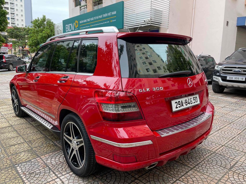 Mercedes Benz GLK Class 2010 300 4Matic - 170000 k. Mua bán Ô tô tại Quận Cầu Giấy Hà Nội được đăng bởi Nguyễn mạnh trường hình 5