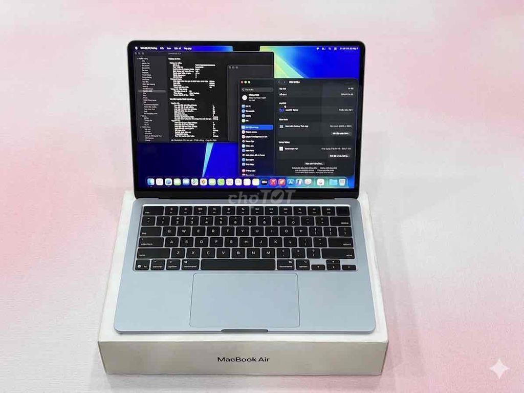 Apple MacBook Air M4 16GB SkyBlue. Mua bán Laptop tại Quận Thanh Xuân Hà Nội được đăng bởi quỳnh chi hình 1