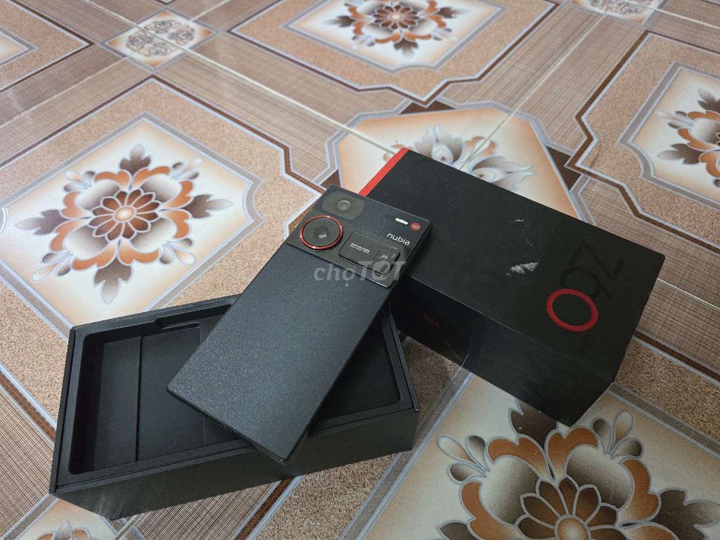 Nubia Z60ultra bán hoặc giao lưu gl andoir đời cao. Mua bán Điện thoại tại Quận Tây Hồ Hà Nội được đăng bởi Trung Đức hình 1