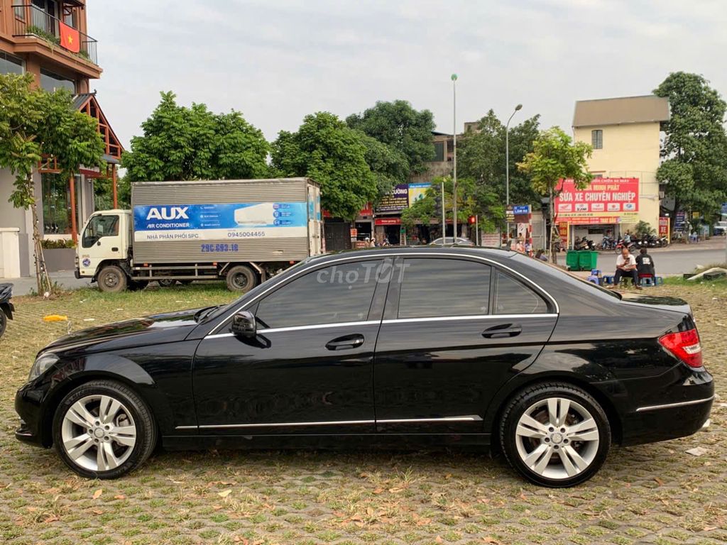 Mercedes Benz C Class C250 2014. Mua bán Ô tô tại Quận Long Biên Hà Nội được đăng bởi Auto Tuấn Huyền hình 5