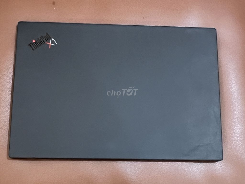 ThinkPad X1 Carbon gen 8 i7-10610u/16G/512G/FHD