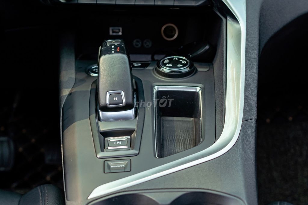 Peugeot 3008 Sản xuất: 2018. Mua bán Ô tô tại Quận Cầu Giấy Hà Nội được đăng bởi Quân Q Auto hình 11