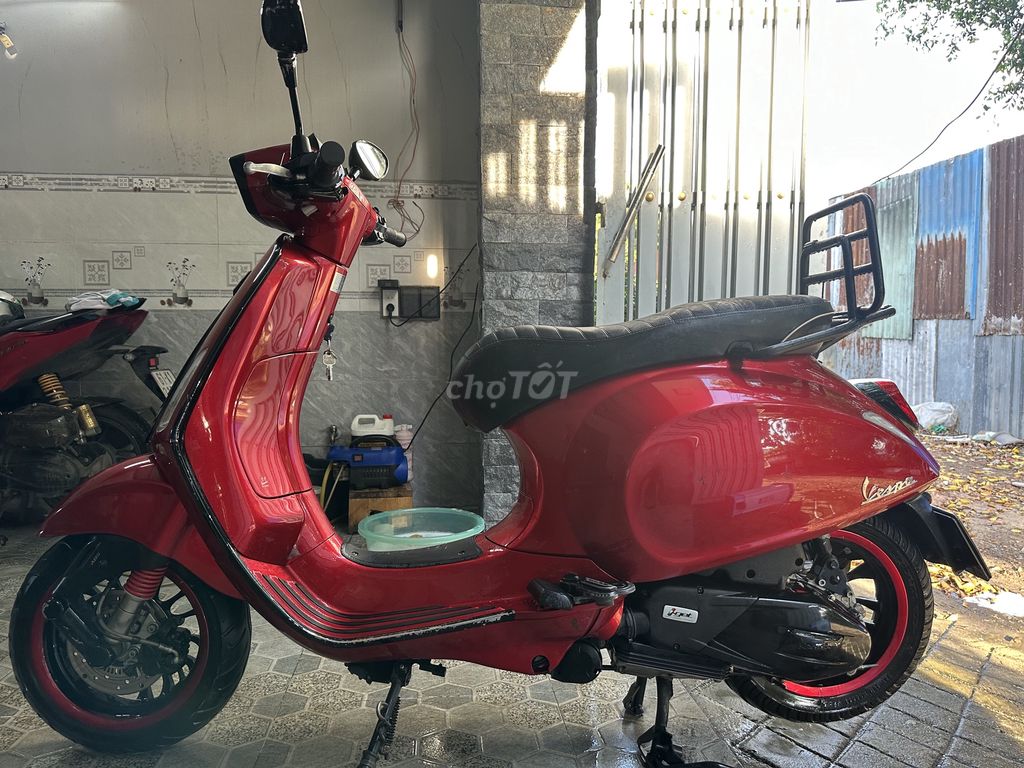 Bán Vespa Sprint đỏ Cherry chính chủ biển TPHCM. Mua bán Xe máy tại Quận 12 Tp Hồ Chí Minh được đăng bởi vu hình 4