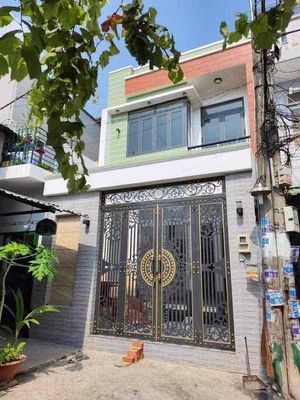 Аренда · 3 комн. · 85 м² · Quận Bình Tân, ул. Đường Bùi Dương Lịch