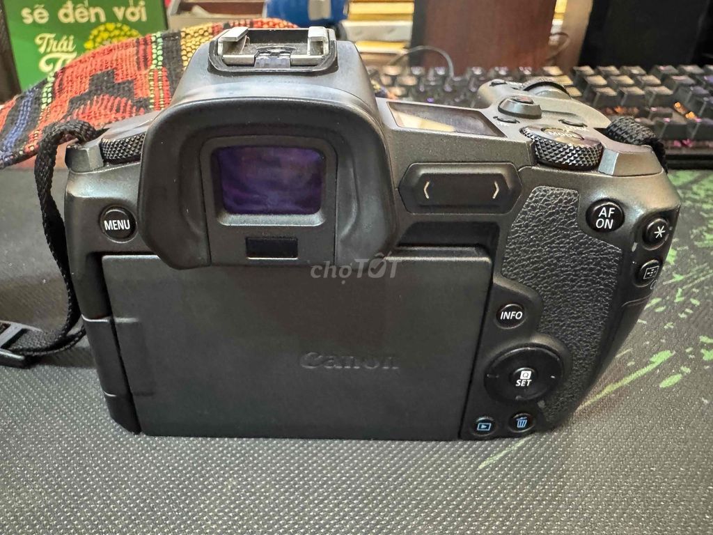 Máy ảnh Canon EOS R Full-frame 4K Đen. Mua bán Máy ảnh, Máy quay tại Quận Cẩm Lệ Đà Nẵng được đăng bởi Phạm Thanh Hải hình 1