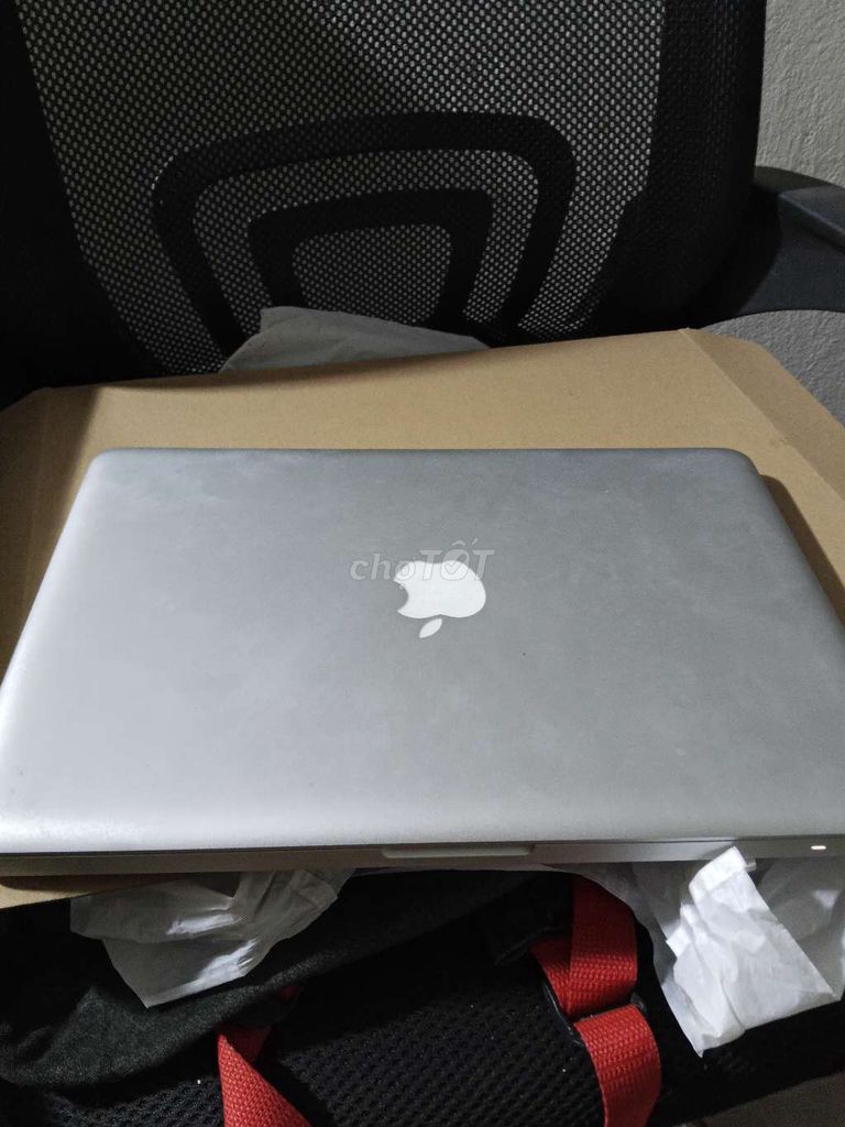 Apple Macbook Pro 2012 4GB Bạc. Mua bán Laptop tại Huyện Bình Chánh Tp Hồ Chí Minh được đăng bởi Trí Nguyễn Bá hình 1