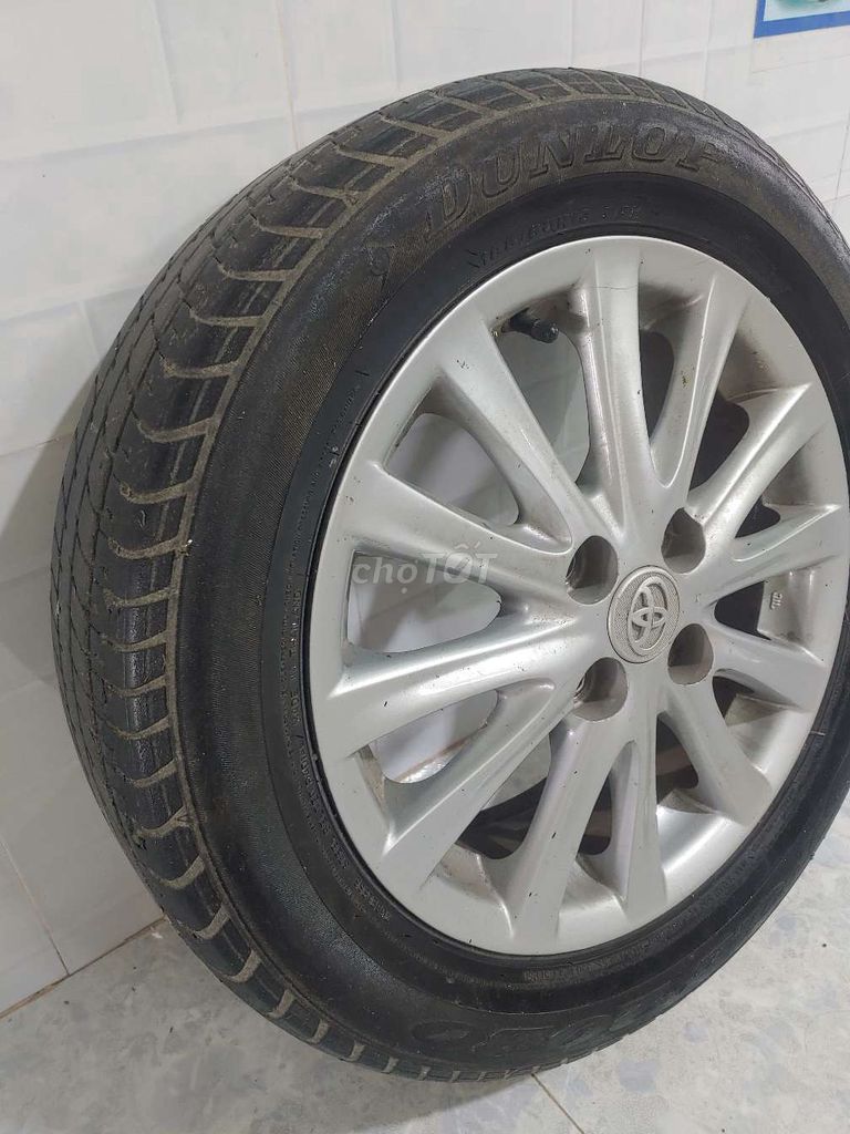Bán 4 bánh xe (mâm+ vỏ) ô tô vios 185/60 r15,. Mua bán Phụ tùng xe tại Huyện Long Hồ Vĩnh Long được đăng bởi Laptop Quỳnh Lâm hình 2