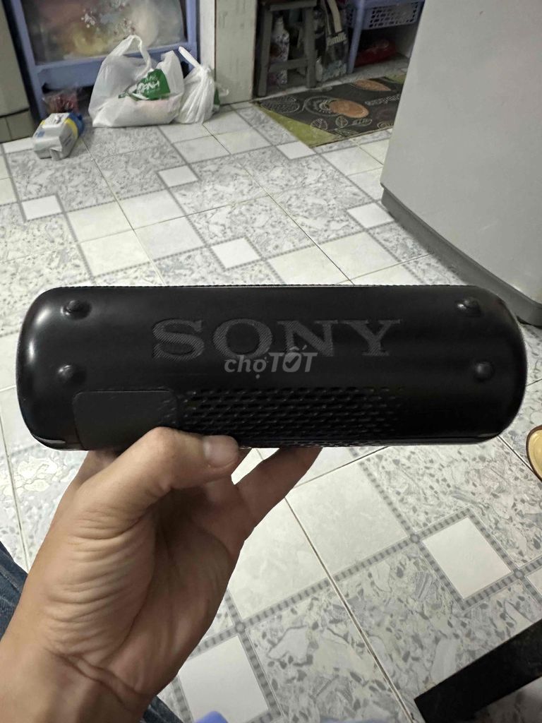 Loa Bluetooth Sony SRS-XB22. Mua bán Tivi, Âm thanh tại Quận 4 Tp Hồ Chí Minh được đăng bởi Trần phú đức hình 1