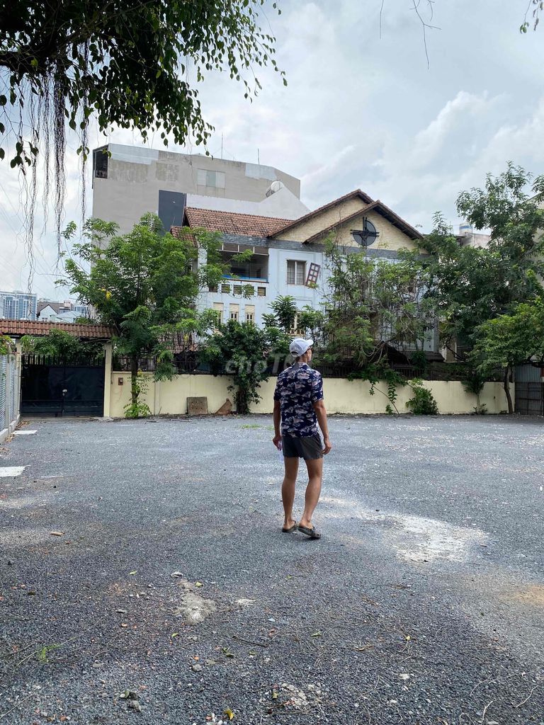 CHO THUÊ Bãi Giữ Xe ~1379m2. Cho thuê đất tại Quận 7 Tp Hồ Chí Minh được đăng bởi Phan Thành Nguyên hình 3