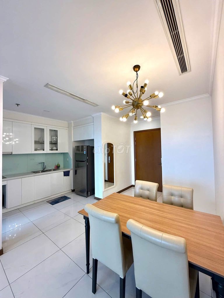 Квартира с 1 спальней 60м2 в Landmark с видом на реку