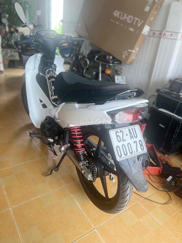 xe xi lanh 50cc không cần bằng lái cho hs. Mua bán Xe máy tại Huyện Cần Giuộc Long An được đăng bởi tú hình 4