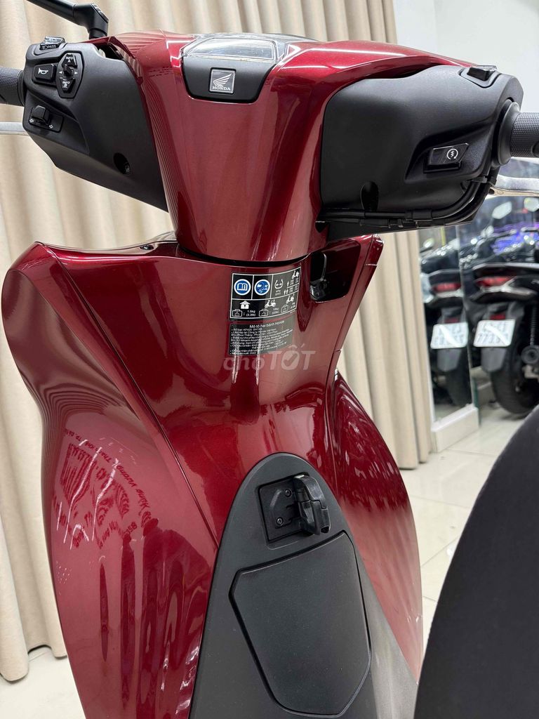 Honda SH 150 2022 Đỏ. Mua bán Xe máy tại Quận Thanh Khê Đà Nẵng được đăng bởi THẾ MẪN CHUYÊN XE LƯỚT CÓ BÁN TRẢ GÓP  hình 11