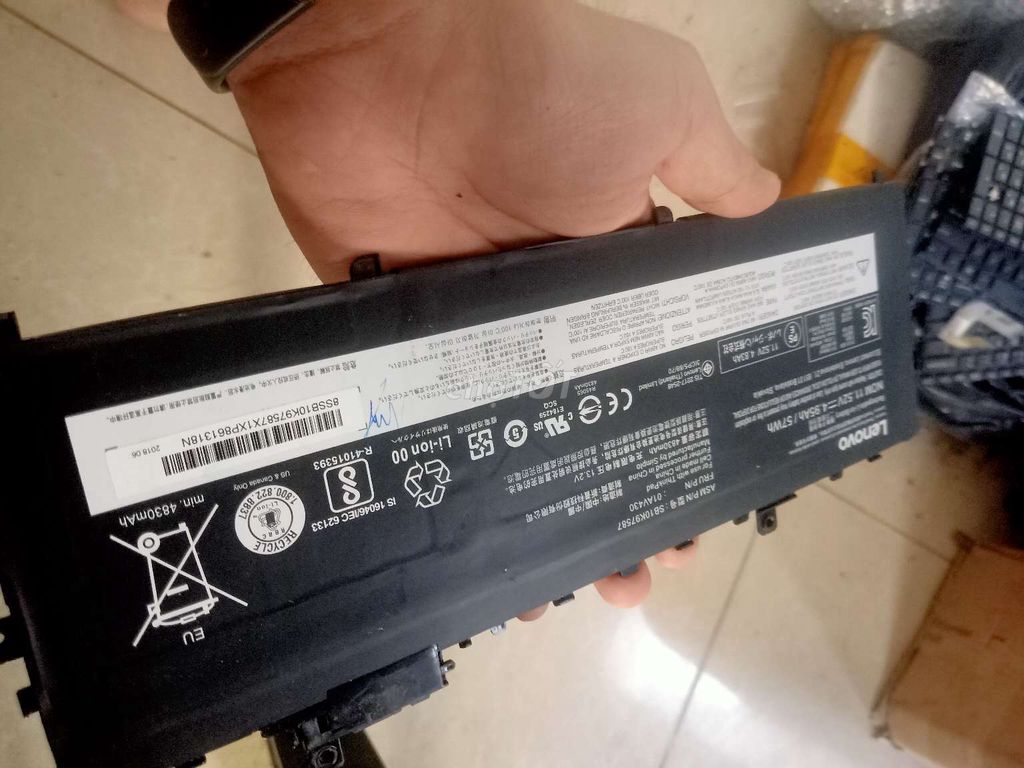 Pin laptop Lenovo ThinkPad Đen 4950mAh. Mua bán Linh kiện (RAM, Card...) tại Quận Tân Bình Tp Hồ Chí Minh được đăng bởi Tuan Bui hình 1