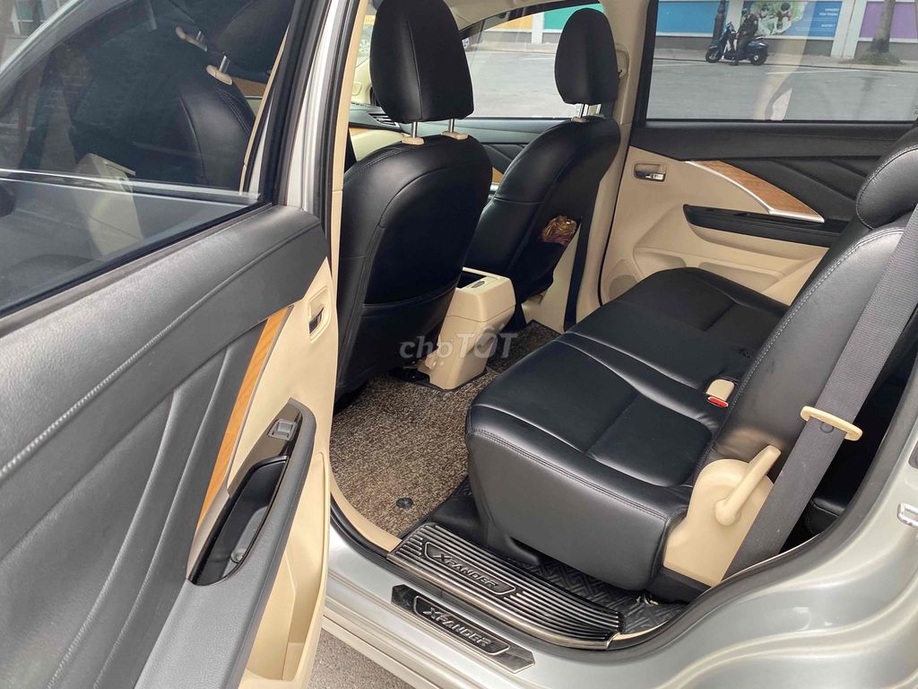Mitsubishi Xpander Premium 2020 1.5AT - 91000 km. Mua bán Ô tô tại Quận Hai Bà Trưng Hà Nội được đăng bởi Văn Hậu hình 9