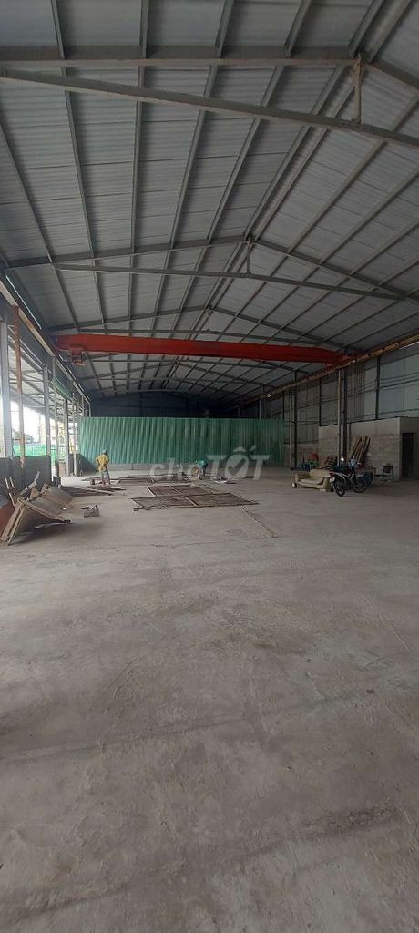 KHO XƯỞNG VITRI ĐẸP ĐƯỜNG XE CONTAINER KHU VỰC AN NINH. ĐIỆN 3PHA