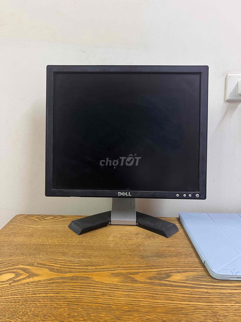 Màn hình Dell 17 inch Đen Đã sử dụng. Mua bán Phụ kiện (Màn hình, Chuột...) tại Quận Ngô Quyền Hải Phòng được đăng bởi Ngọc Nga hình 1