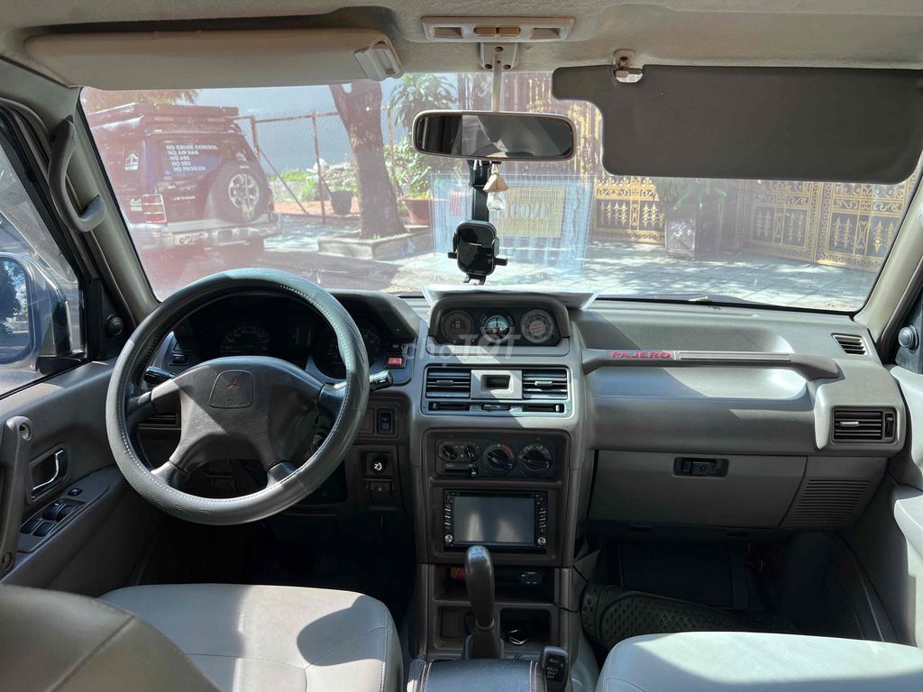 Mitsubishi Pajero 20*** km. Mua bán Ô tô tại Thành phố Thủ Đức Tp Hồ Chí Minh được đăng bởi Nghia Pham hình 5