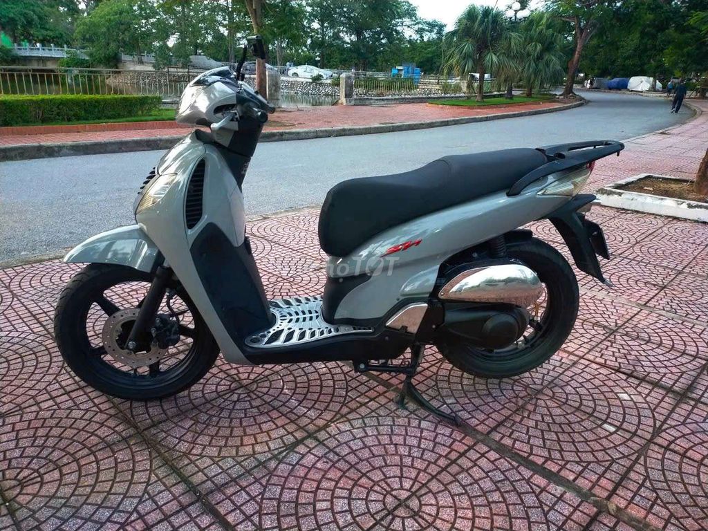 Sh 150i Máy Zin Chính Chủ Hình Thức Đẹp Tắt Điện. Mua bán Xe máy tại Quận Lê Chân Hải Phòng được đăng bởi Phát  hình 4
