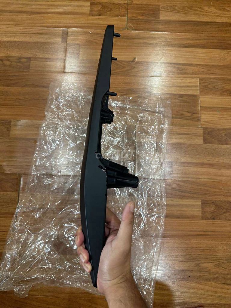 Cảng sau xe Vario 160 mẫu SH300i mới 99.99%. Mua bán Phụ tùng xe tại Quận 1 Tp Hồ Chí Minh được đăng bởi Thanh Đoan hình 4