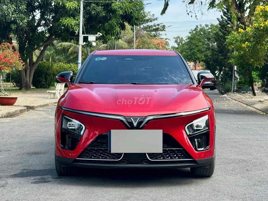 VinFast VF7 2025 Plus 1 Cầu - 10000 km. Mua bán Ô tô tại Huyện Bình Chánh Tp Hồ Chí Minh được đăng bởi Quốc Nhẫn hình 1