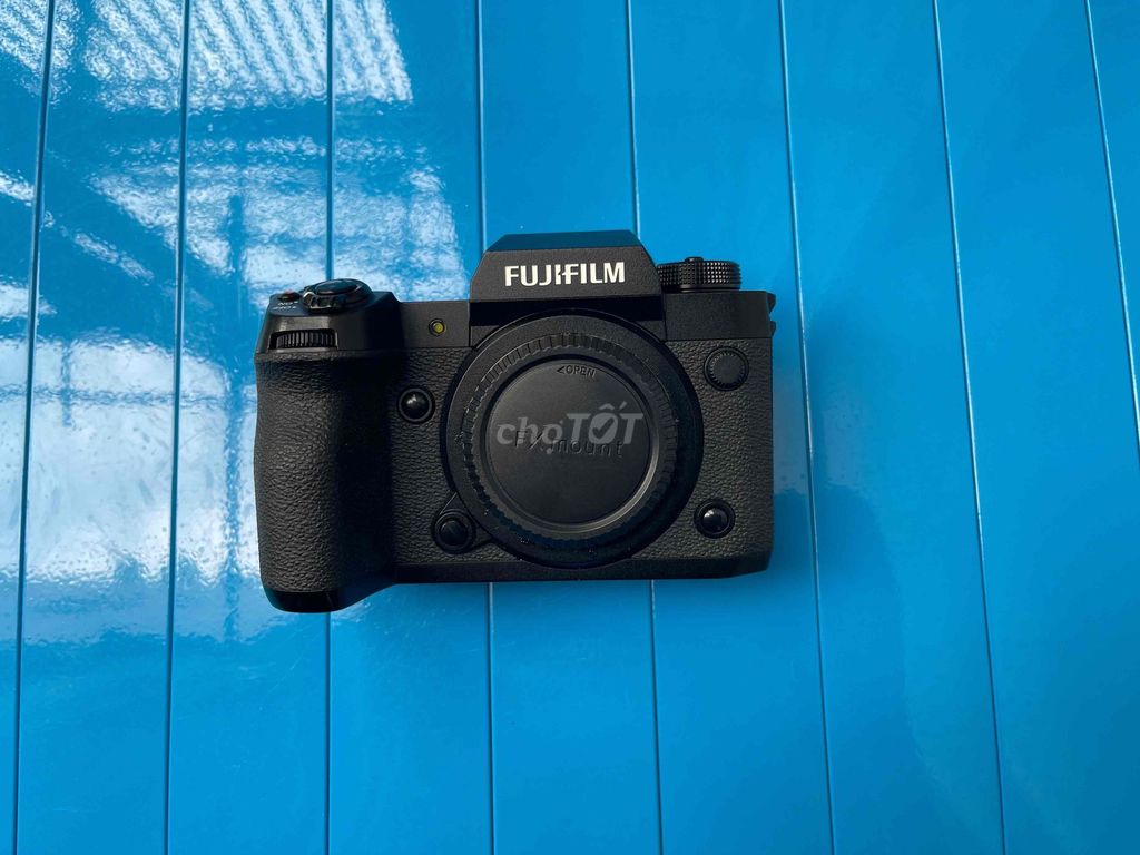 Máy ảnh Fujifilm XH2 Đen kèm pin sạc. Mua bán Máy ảnh, Máy quay tại Quận Tân Bình Tp Hồ Chí Minh được đăng bởi nguyen nguyen hình 1